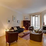 The Seine & Pont De L'alma - 2br With Balcony - Cityapartmentstay Paris