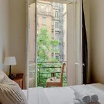 The Seine & Pont De L'alma - 2br With Balcony - Cityapartmentstay * Paris